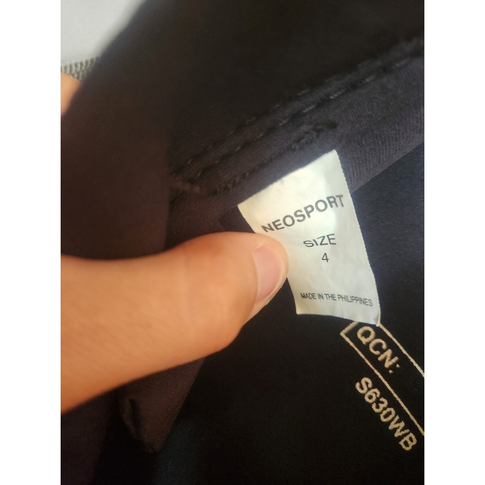 Neosport Women's Neoprene Wetsuit Size 4 - Picture 7 of 7